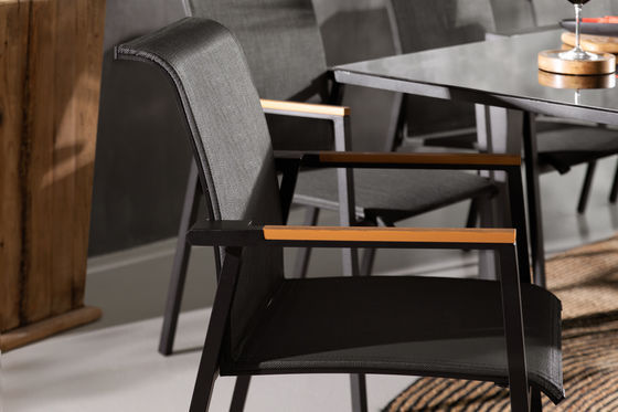Table à manger extensible extérieure de 8 places avec fauteuil en design moderne de luxe