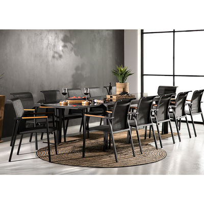 Table et chaise pour 12 personnes par AJUNION in Garden
