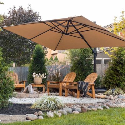 Parapluie à levier de niveau 1 de style de design moderne pour l'ombre et la protection solaire du jardin