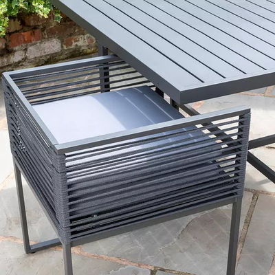 Ensemble de meubles de jardin à manger artisanaux en corde d'aluminium pour un design d'économie d'espace extérieur