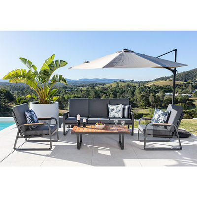 Parapluie en porte-à-faux de jardin de style moderne avec conception imperméable et poids de 18,2 kg