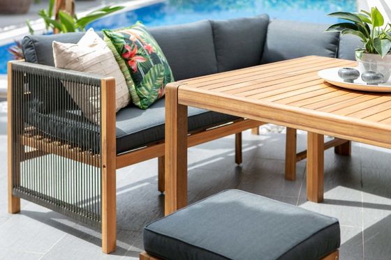 Ensemble de salle à manger extérieure avec canapé d'angle en bois massif et banc de 3 places pour les repas relaxants