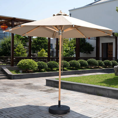 Parapluie en bois pour jardin extérieur