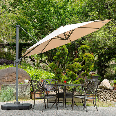 Meubles d'extérieur incontournables Grand parapluie à manivelle en aluminium avec lumières solaires LED