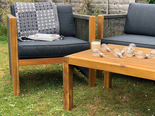 Ensemble de meubles d'extérieur avec chaises longues en bois et tissus en rotin PE W71 x D66 x H64cm
