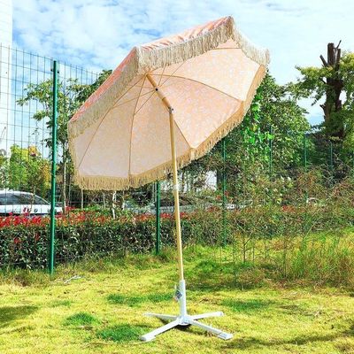 Parapluie en plein air sur la plage, patio, soleil, parapluie en couleur bois et polyester