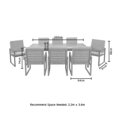 Chaise et table à manger en métal pour 8 personnes dans la villa