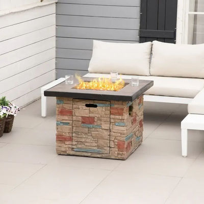 Tableau de jardinage en plein air avec faux rebord