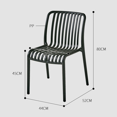 Chaises en métal en plastique empilable pour l'intérieur et l'extérieur