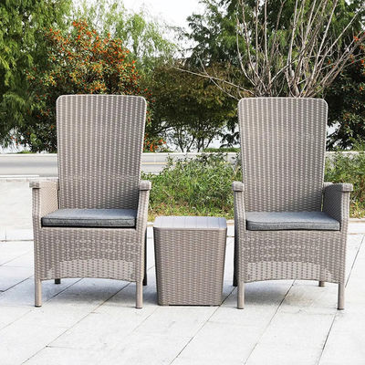 Chaise de jardin pour meubles d'extérieur en plastique à dos haut Café Dining Arm Chair in Patio