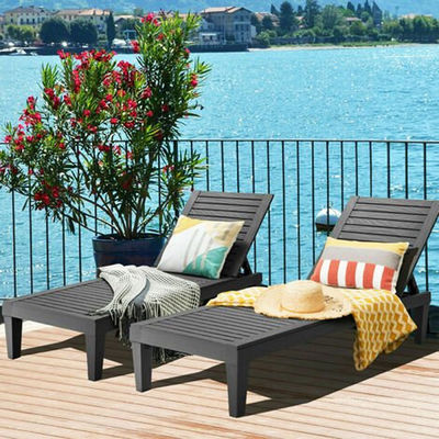 Meubles d'extérieur Lit solaire pour piscine Chaise en plastique empilable Chaise de salon