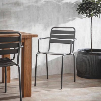 Moderne design AJUNION fauteuils de jardin en acier métallique en H85 x W52 x D47cm Taille