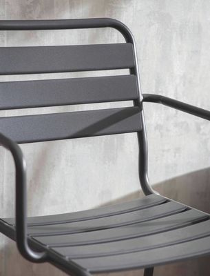 Moderne design AJUNION fauteuils de jardin en acier métallique en H85 x W52 x D47cm Taille