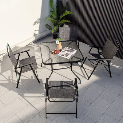 Table à manger et chaise Teslin pour jardin extérieur
