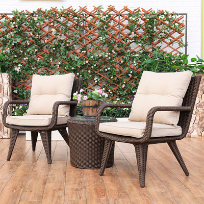 Conception moderne fauteuil en rotin PE tissé et ensemble de table à manger pour balcon extérieur de villa