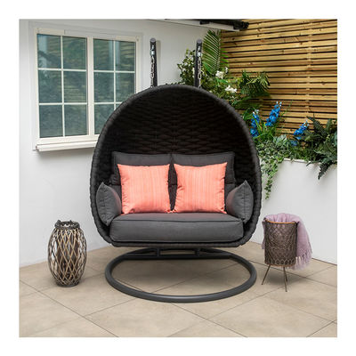 80 kg Capacité de chargement Chaise swing à œufs à double siège en rotin PE pour meubles extérieurs de luxe