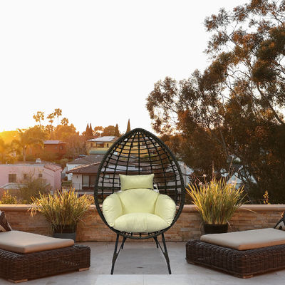 Chaise d'oeuf en rotin en PE extérieur avec coussin Profitez de votre espace extérieur dans le confort