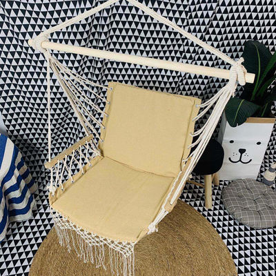 Chaise oscillante extérieure à cadre métallique à l' intérieur et à l' extérieur avec hamac suspendu à une corde de coton