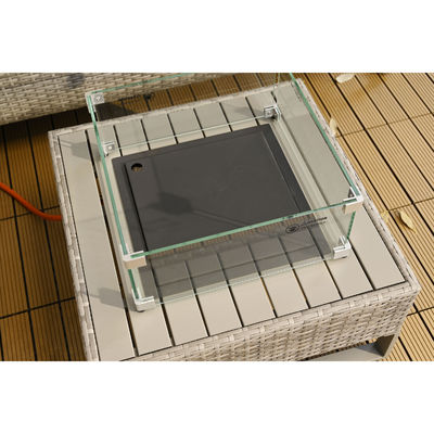 Couchette sectionnelle en rotin en extérieur avec table de foyer et boîte de rangement AJUNION 4 places