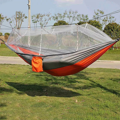 Hammock de camping portable pour jardin extérieur avec moustiquaire et matériau léger