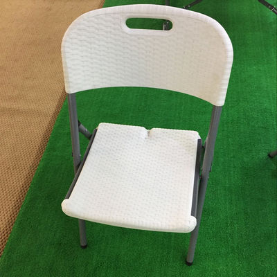 Chaise de salle à manger en plastique en rotin