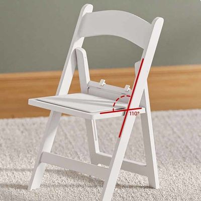 Moderne simple petit portable en résine plastique blanche des chaises à manger pliantes pour mariage d'hôtel