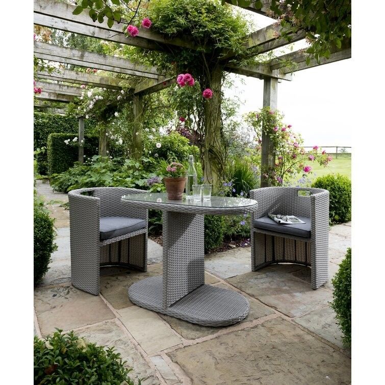 Solution de petit espace Outdoor Bistro Set avec W67 x D57 x H74cm Taille de chaise et emballage du courrier