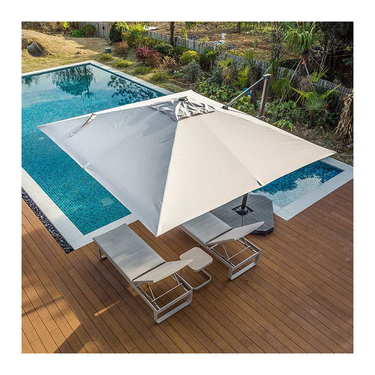 Parapluie à levier de niveau 1 de style de design moderne pour l'ombre et la protection solaire du jardin