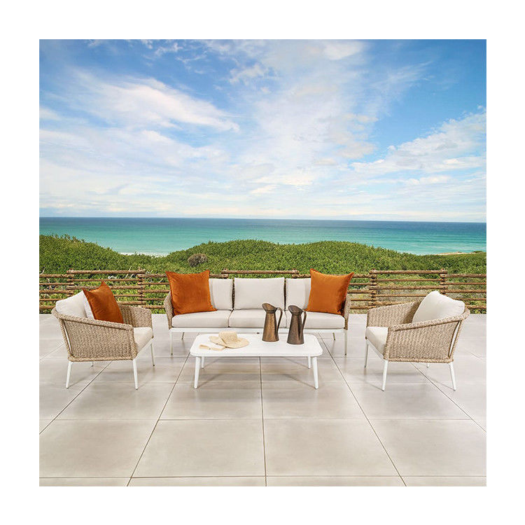 Cadre en aluminium Tous les temps meubles de patio ensemble avec canapé et table basse en tissage de rotin