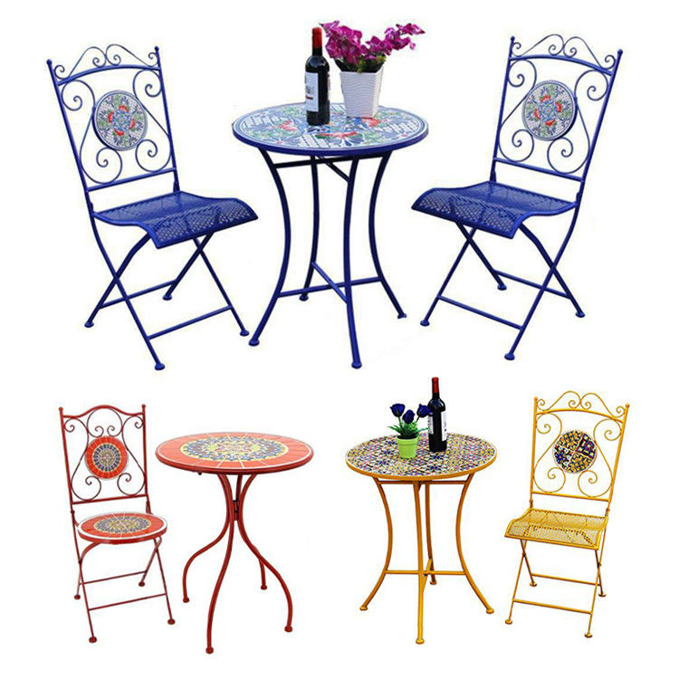 Bistro extérieur européen pour balcon Petite table et chaise de trois pièces jardin